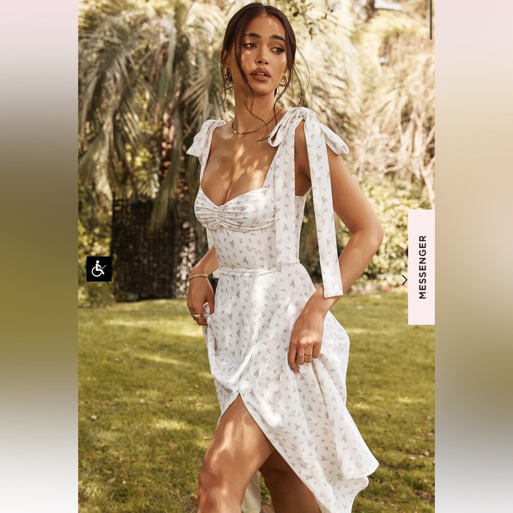 House of CB Alicia White Floral (Medium)